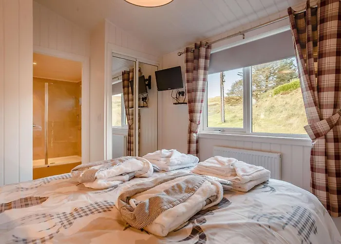 2 Bed In Isle Of Skye 75068