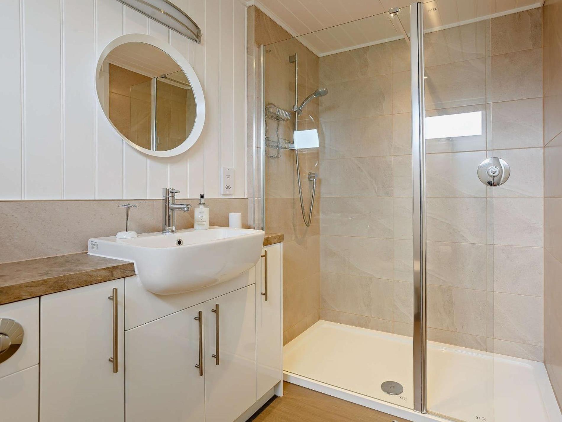 2 Bed In Isle Of Skye 75068