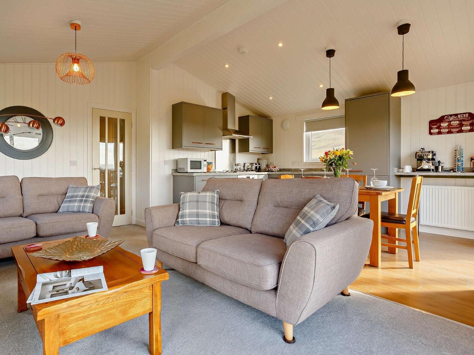 Holiday home 2 Bed In Isle Of Skye 75068 *