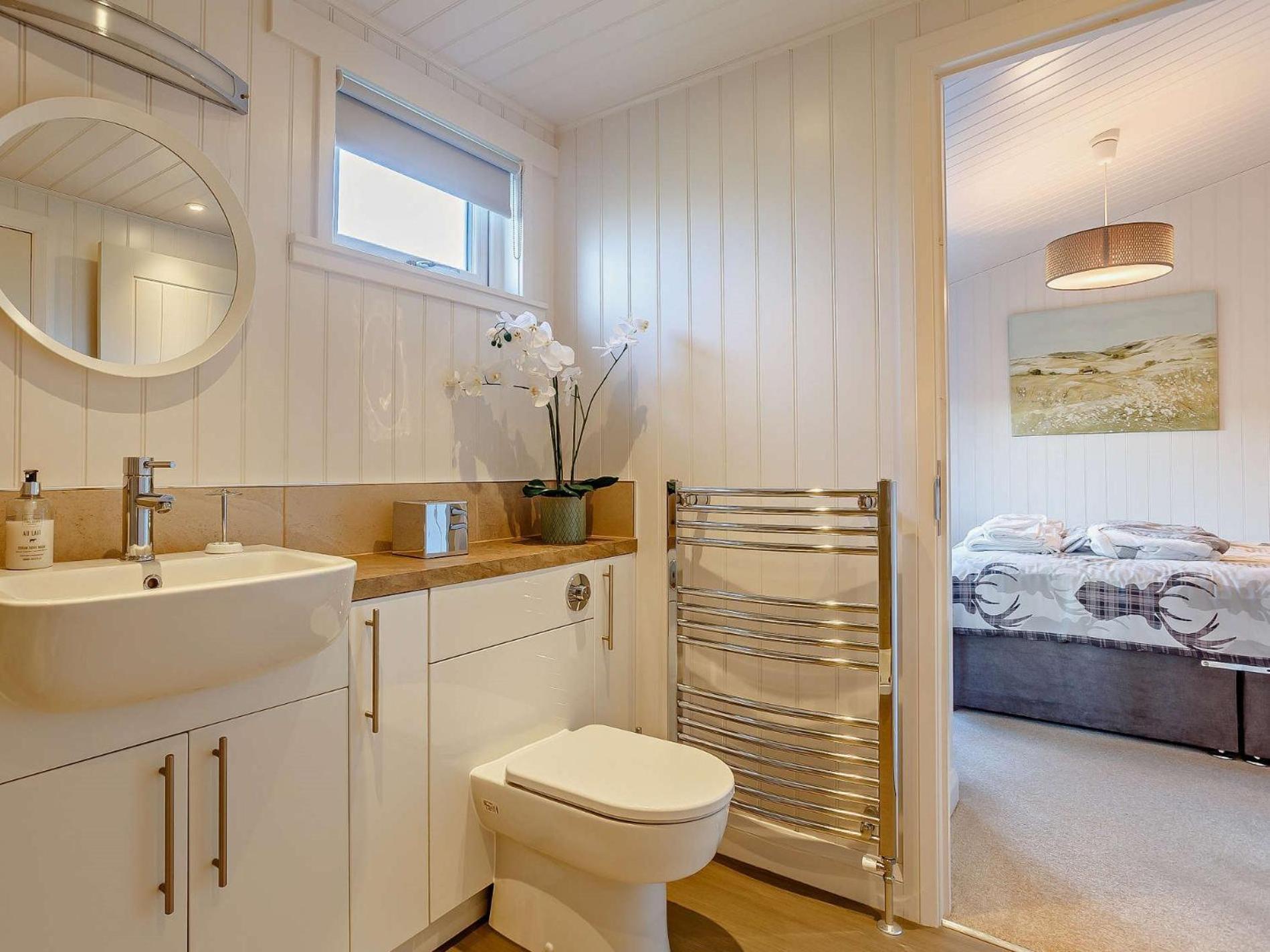 2 Bed In Isle Of Skye 75068 Portree