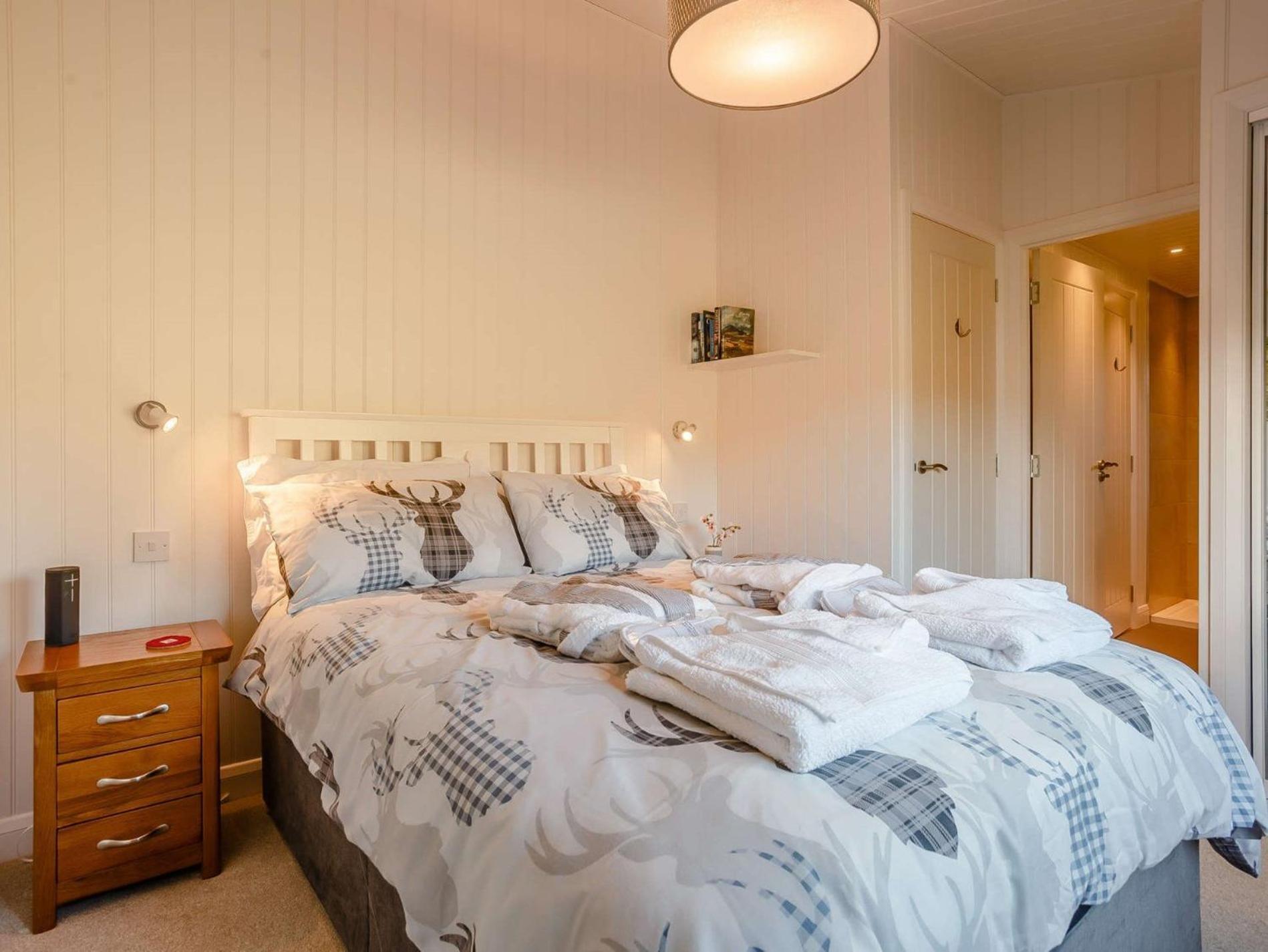 2 Bed In Isle Of Skye 75068 Holiday home